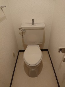 トイレ　